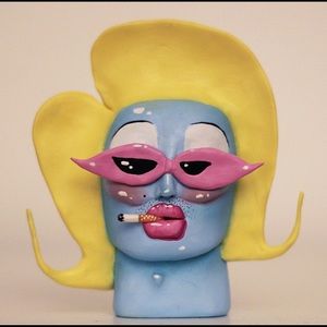 Meet your Posher, Aida